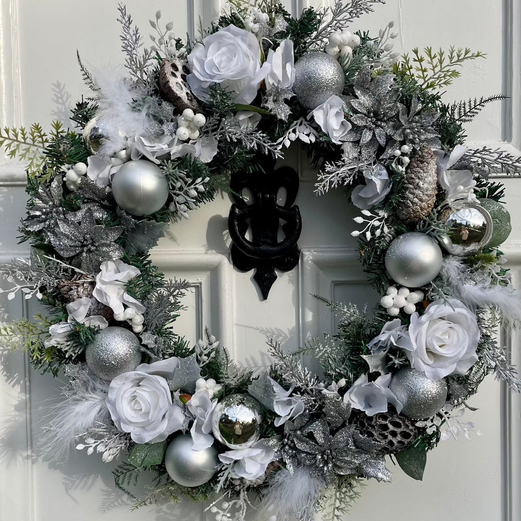 Silver christmas wreath deals